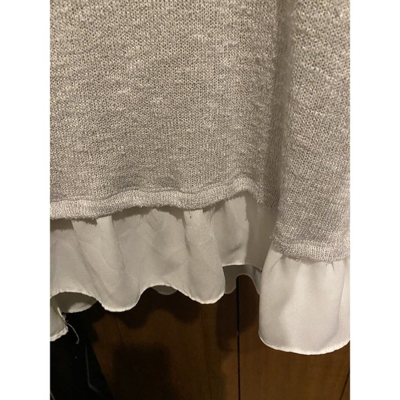 C Label Apparel Womens Sweater Sz L Gray Long sleeve Attached Blouse - Picture 3 of 4